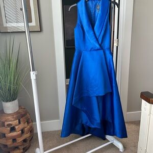 Elegant Blue Sleeveless Dress